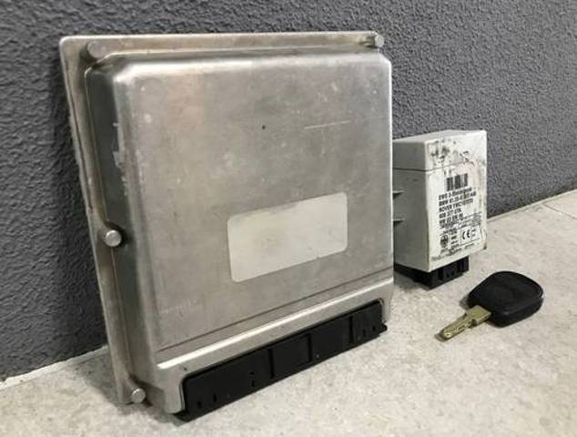 Модуль управления двигателем 13617790220 BMW