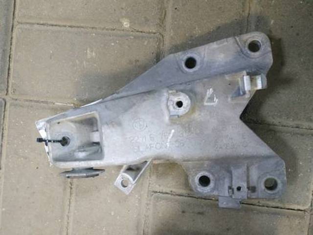 BMW 22116760315 Кронштейн подушки (опоры) двигателя левой в наличии Черкассы