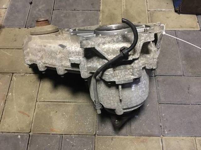 Раздаточная коробка 27107599886 BMW