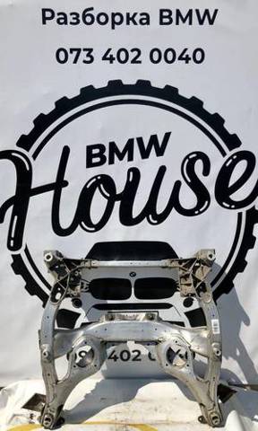 Крабобалка передней подвески 31116796692 BMW