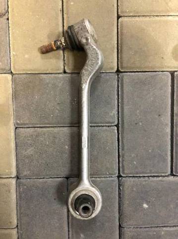 Рычаг передний нижний левый 31122405859 BMW
