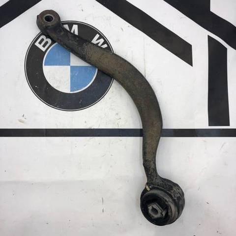 Рычаг передний нижний левый 31126769717 BMW