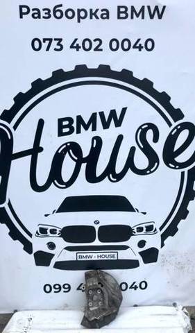 Цапфа - поворотный кулак передний, левый 31216753461 BMW
