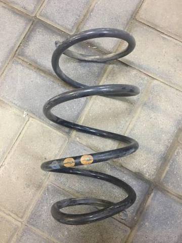 Пружина передняя 31336761211 BMW