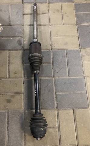 Вал приводной правый 31607619658 BMW