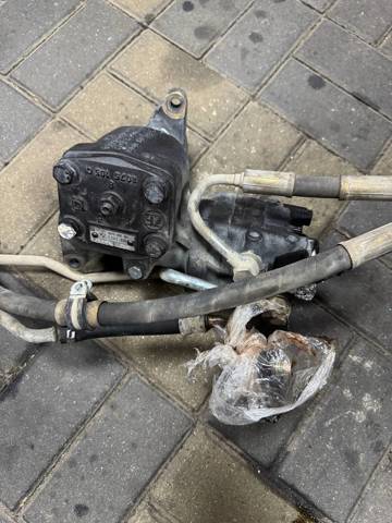 Реечный рулевой механизм 32131141333 BMW