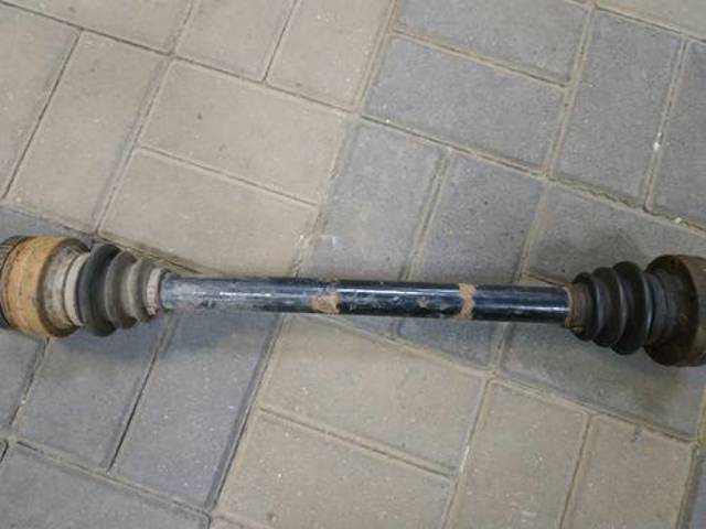 Полуось задняя, правая 33211229494 BMW