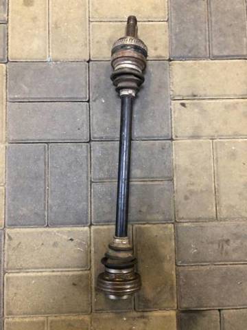 Полуось задняя, левая 33217547069 BMW