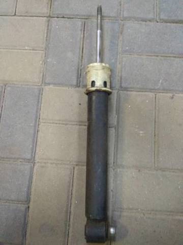 Цилиндр подвески 33526750361 BMW