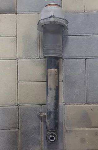 Амортизатор задний, правый 33526781922 BMW