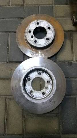 Передний тормозной диск 34116864058 BMW