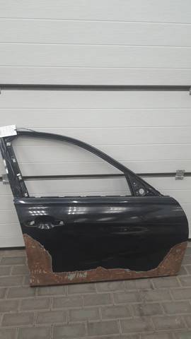 Пассажирская передняя дверь 41007298566 BMW