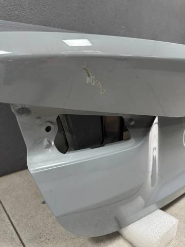 BMW 41007956379 Крышка багажника в наличии Хмельницкий