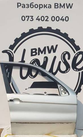Пассажирская передняя дверь 41518256824 BMW