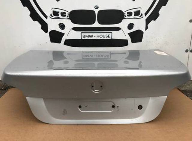 Крышка багажника 41627122441 BMW