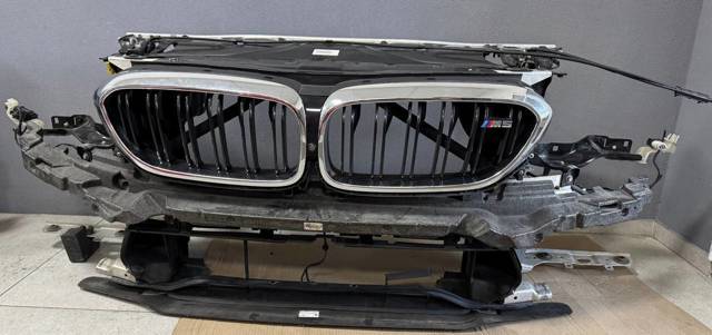 Швеллер переднего бампера BMW 5