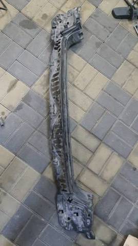 Кронштейн бампера заднего, центральный 51127183883 BMW