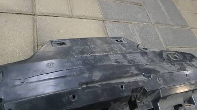 BMW 51127256921 Кронштейн бампера заднего центральный в наличии Украина