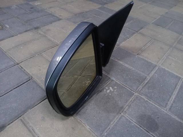 Наружное зеркало левое 51167282731 BMW