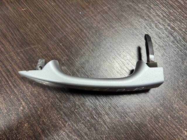 Ручка двери передней наружная правая 51216961444 BMW