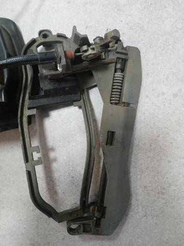 Держатель наружной ручки двери, задней левой 51228243635 BMW