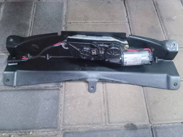 51247233909 BMW Мотор (клапан) дотяжки багажника купить в Украина