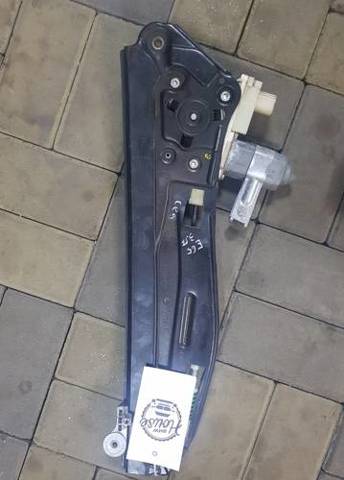 Механизм стеклоподъемника двери задней, правой 51357202482 BMW