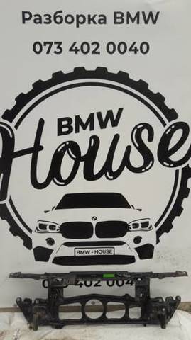 Рамка радиатора BMW 5