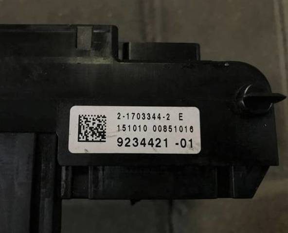 61149234421 BMW Блок предохранителей купить в Павлоград