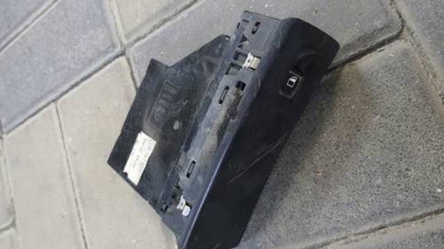 BMW 61316962507 Кнопочный блок управления стеклоподъемником передний правый в наличии Каменское