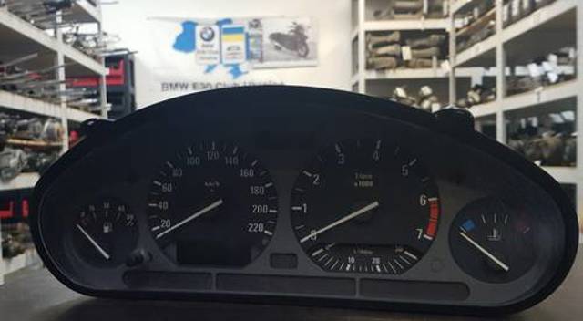 62108379809 BMW Приборная доска (щиток приборов) купить в Тернополь