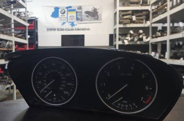 Приборная доска 62109236812 BMW