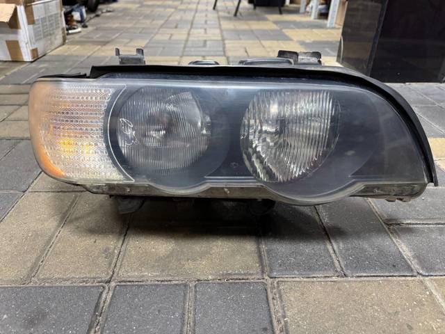 Фара передняя правая 63126930212 BMW