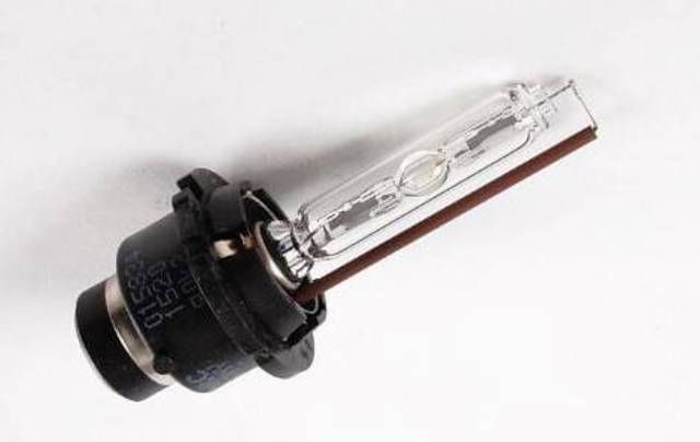 Лампочка ксеноновая 63128361007 BMW