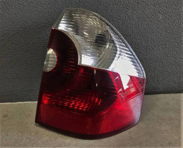 Задний правый внешний фонарь 63216990170 BMW