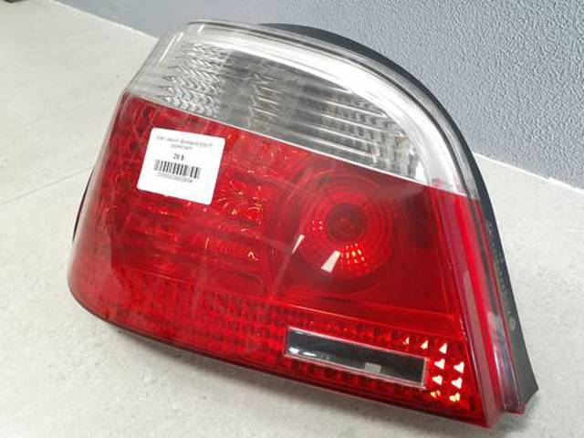 Фонарь задний 63217165737 BMW