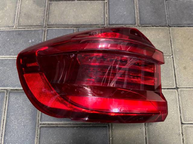 Фонарь задний 63217408735 BMW