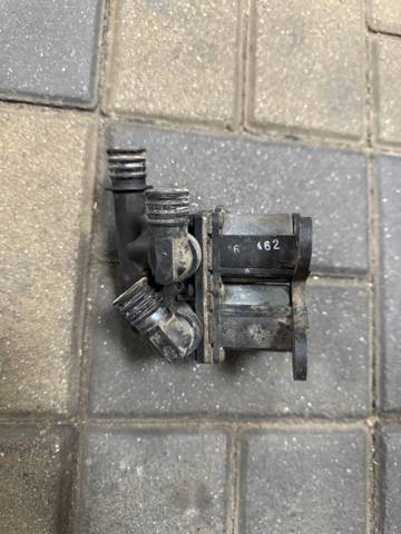 Кран отопителя 64118391417 BMW