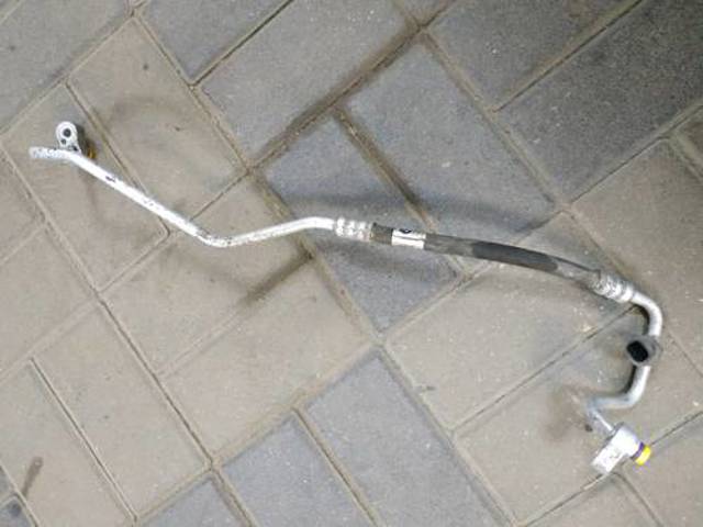 Шланг кондиционера, от заднего испарителя к компрессору 64536945726 BMW