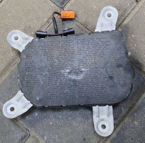 Подушка безопасности, передней, правой двери AIRBAG 72128268332 BMW
