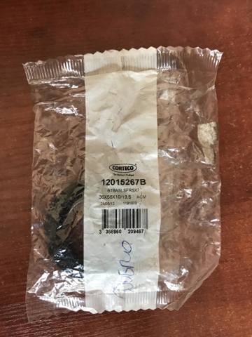 12015267B Сальник полуоси переднего моста левой купить Львов