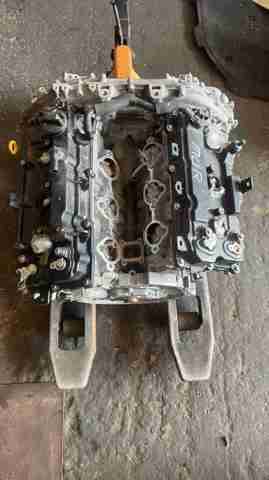 101025AA0A NISSAN Двигатель в сборе купить в Ужгород