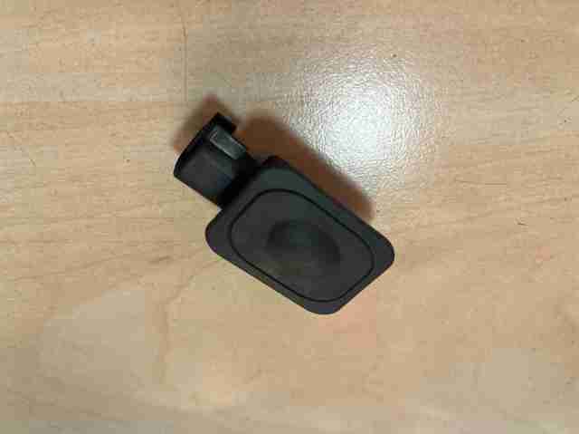 FORD 1L2Z14018AC Кнопка привода замка крышки багажника (двери 3/5-й (ляды) в наличии Павлоград