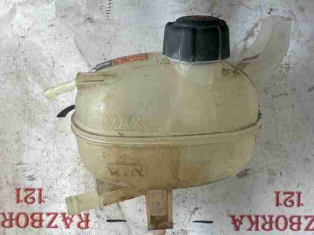 217105RB0A Бачок системы охлаждения расширительный купить Украина