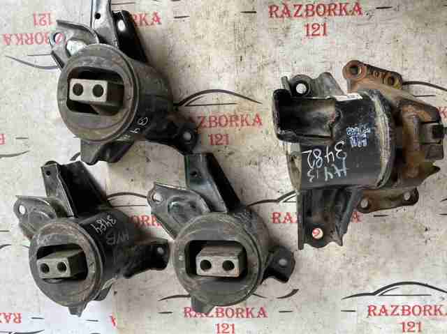 HYUNDAI 218303S550 Подушка (опора) двигателя левая в наличии Ровно