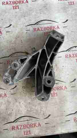 22116852855 BMW Кронштейн подушки (опоры) двигателя левой купить в Павлоград