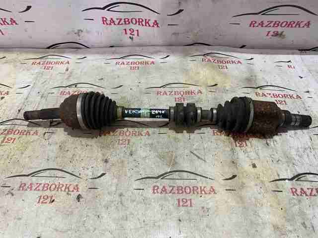 Полуось передняя левая 391013AB0C NISSAN