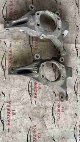 Цапфа передняя правая 400145AA0A NISSAN