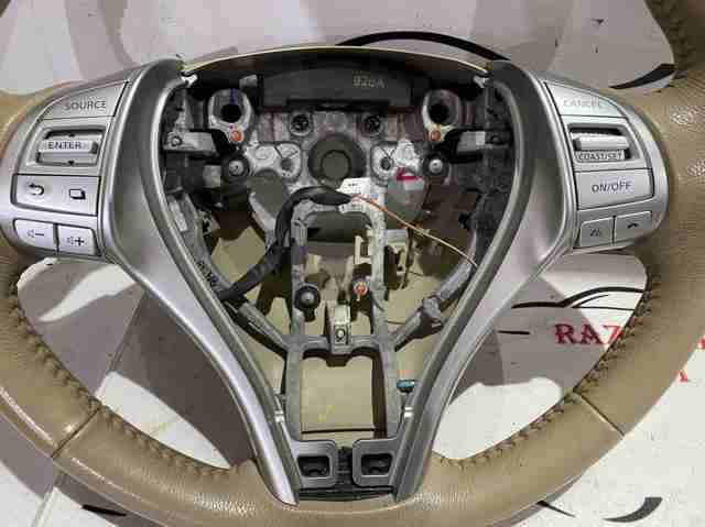 Рулевое колесо 484304BT0B NISSAN
