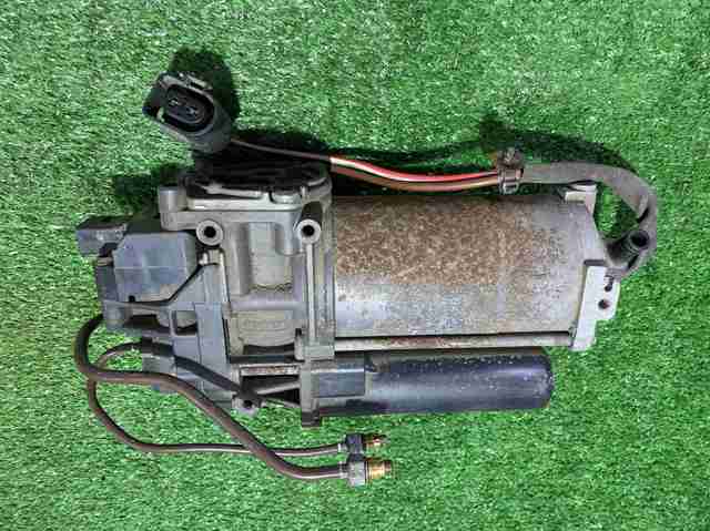 Компрессор пневмоподкачки (амортизаторов) 4M0616005G VAG